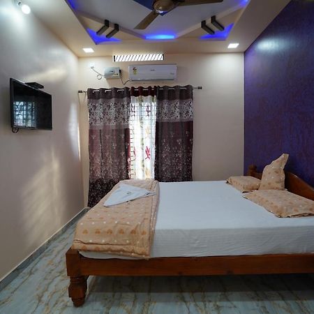 Akash Homestay Hampi Esterno foto