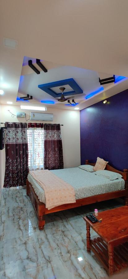 Akash Homestay Hampi Esterno foto