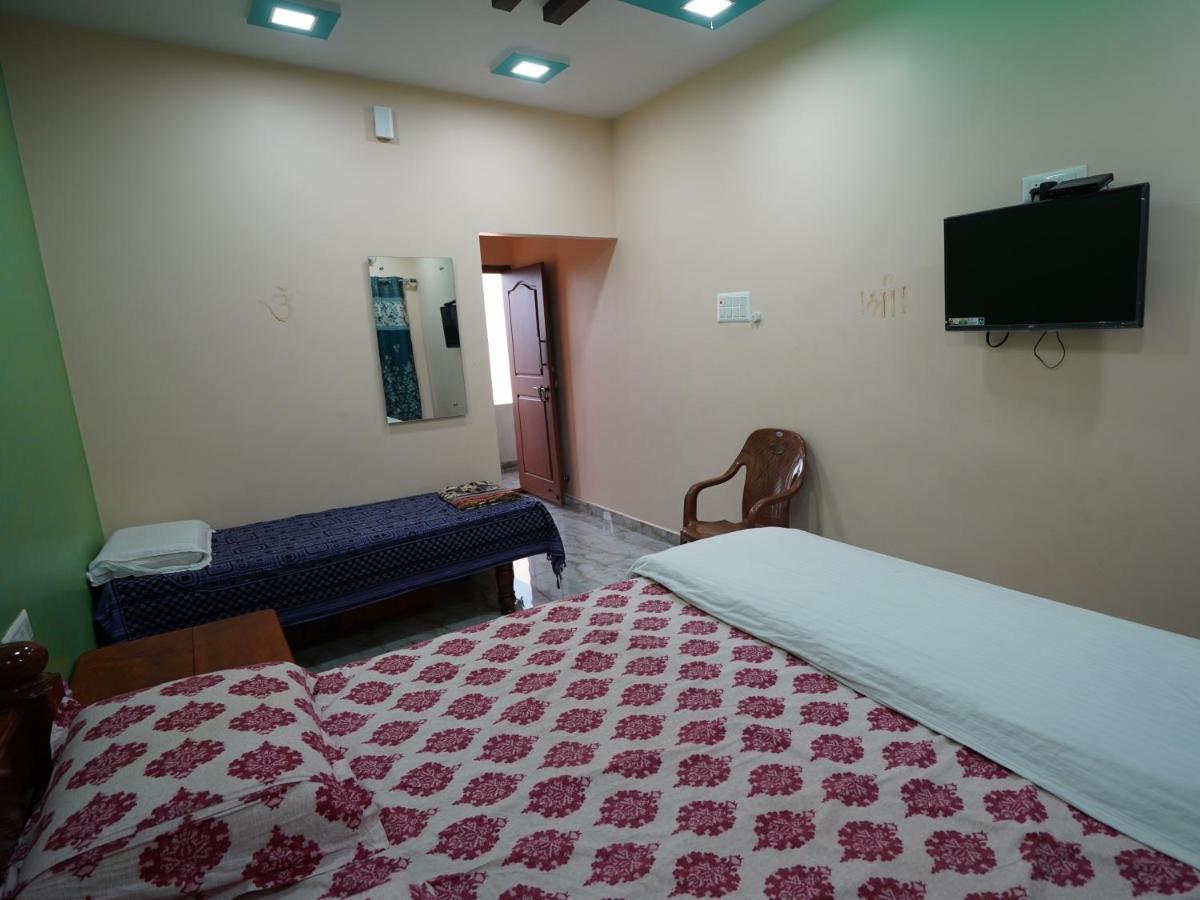 Akash Homestay Hampi Esterno foto