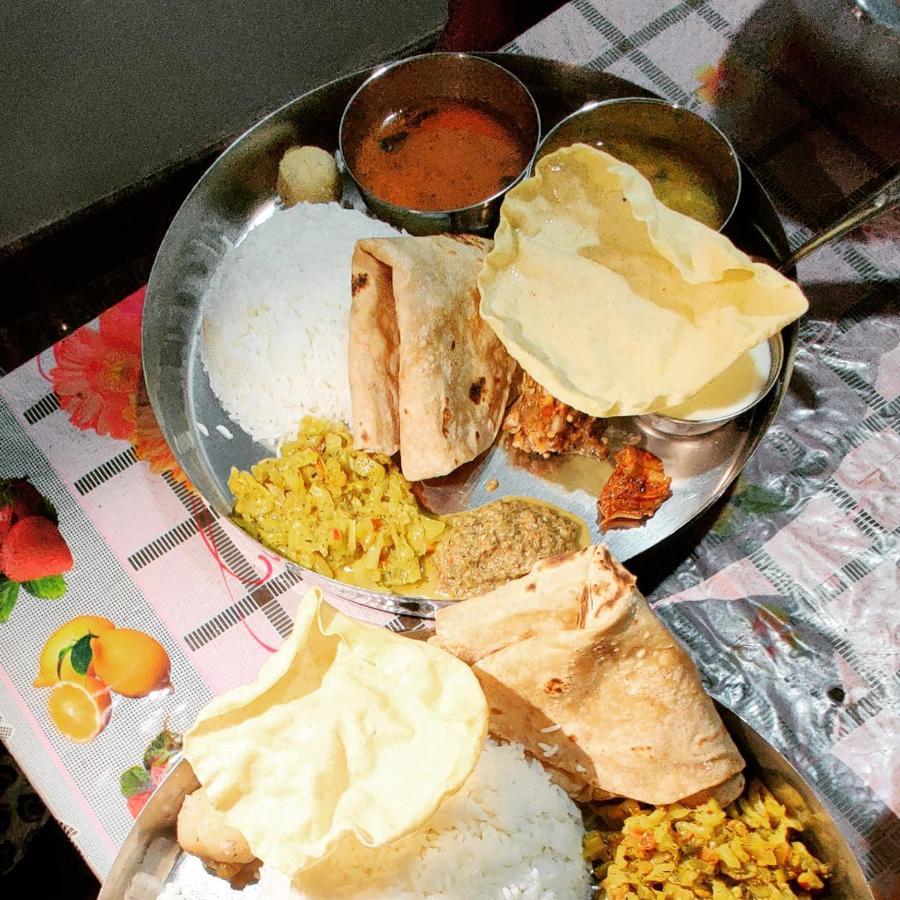 Akash Homestay Hampi Esterno foto