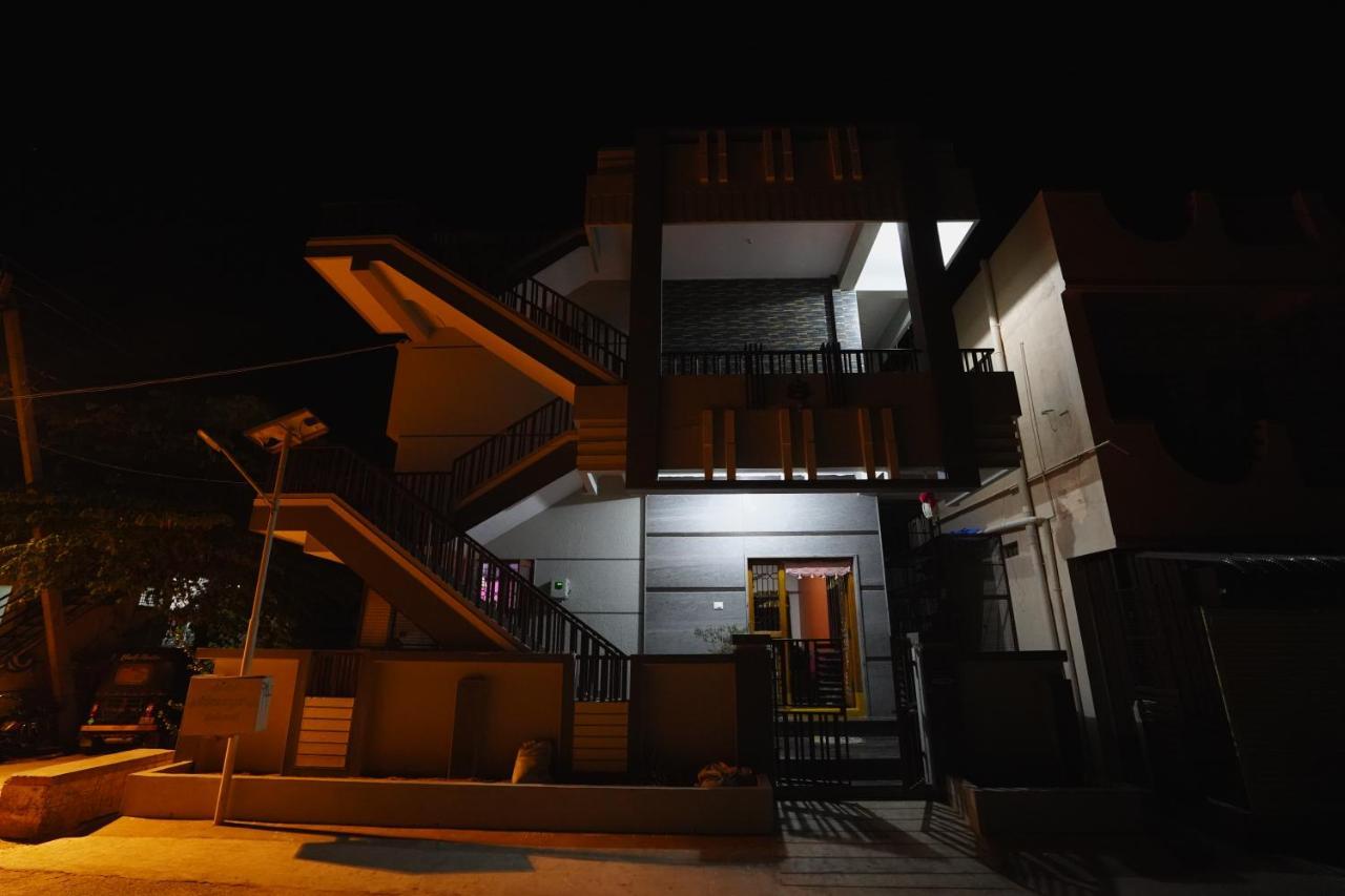 Akash Homestay Hampi Esterno foto