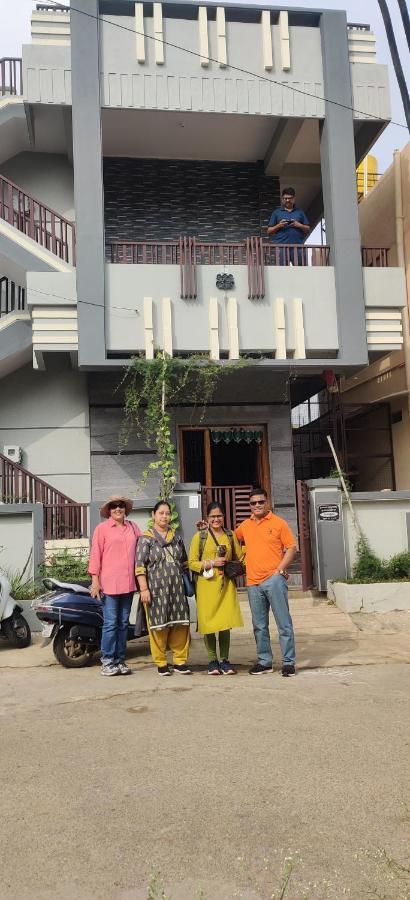 Akash Homestay Hampi Esterno foto